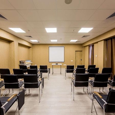 Panarams Tashkent Hotel, A Member Of Radisson Individuals מראה חיצוני תמונה