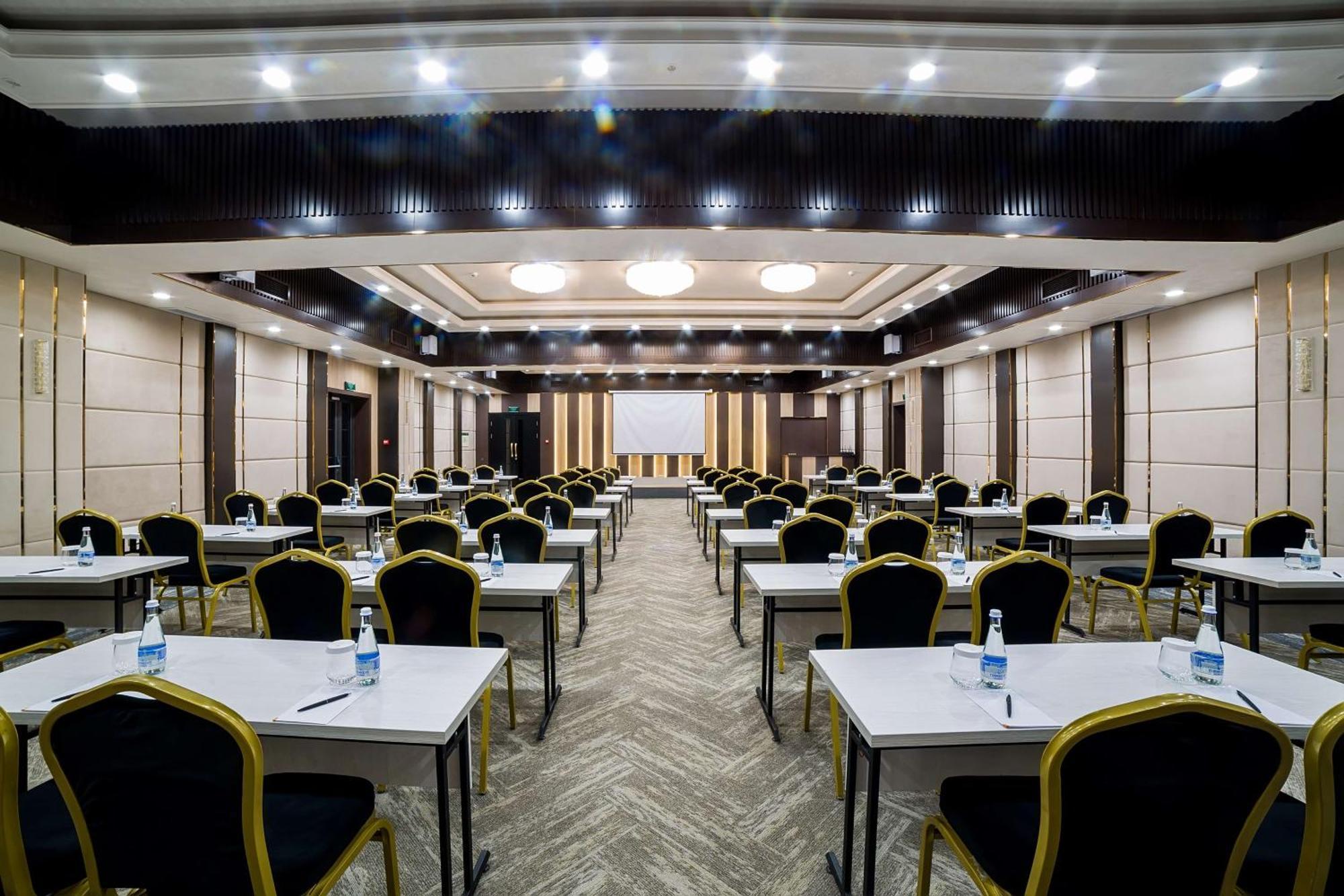 Panarams Tashkent Hotel, A Member Of Radisson Individuals מראה חיצוני תמונה