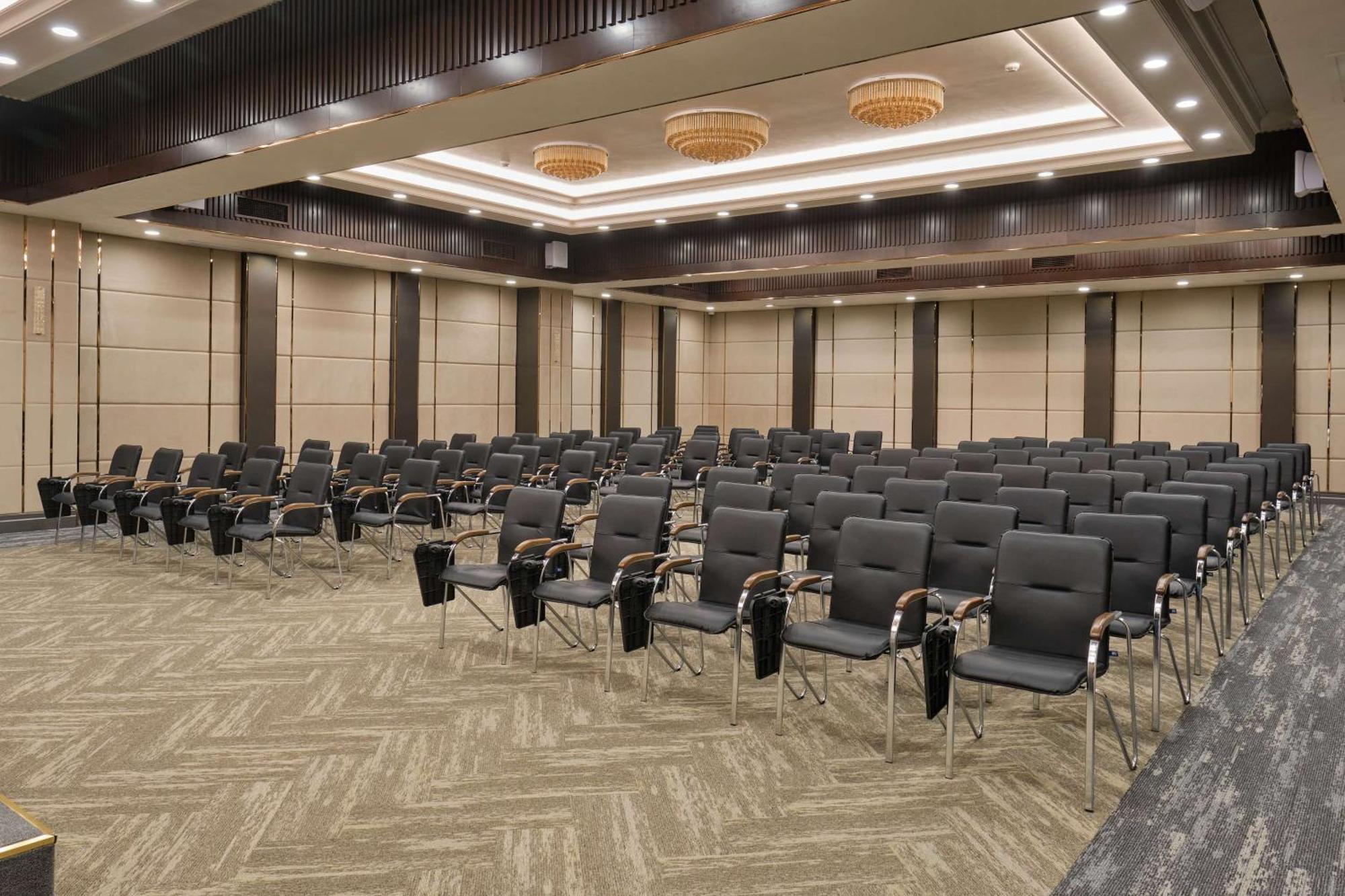 Panarams Tashkent Hotel, A Member Of Radisson Individuals מראה חיצוני תמונה