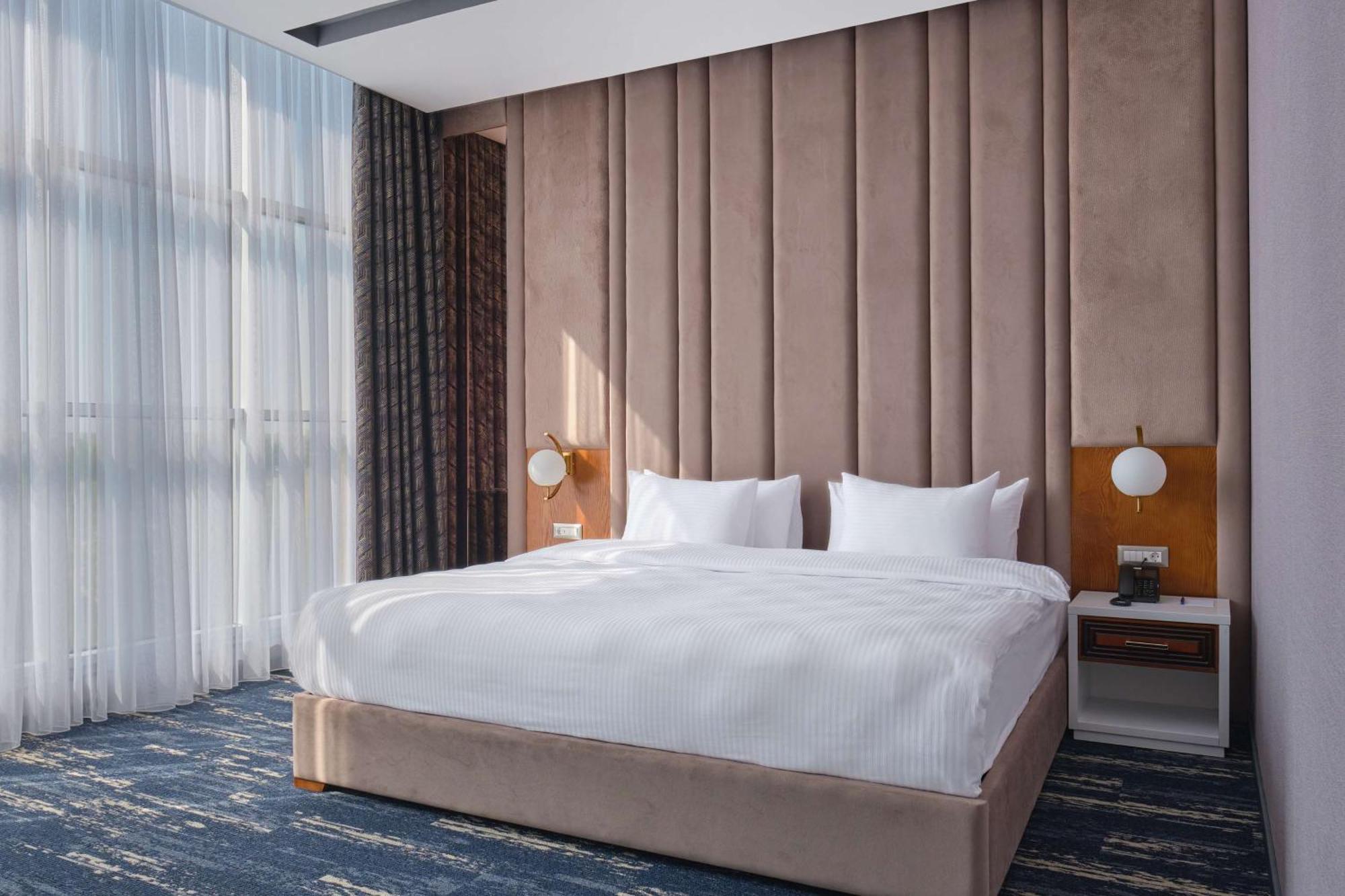 Panarams Tashkent Hotel, A Member Of Radisson Individuals מראה חיצוני תמונה